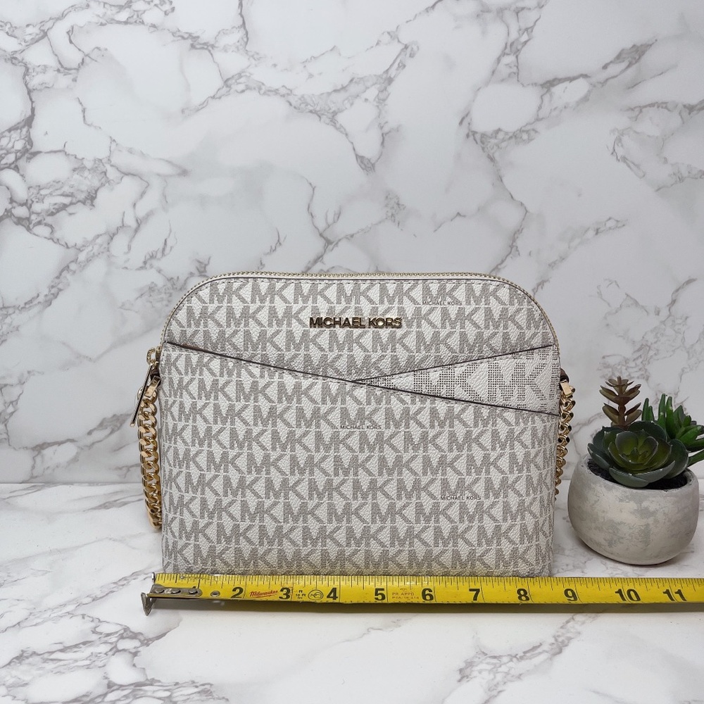 Michael Kors JST MD Dome Crossbody - Picture 2 of 8